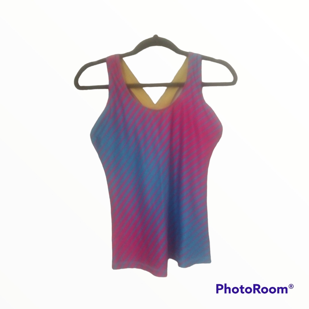 Nike Fit Dry Shirt Size Medium